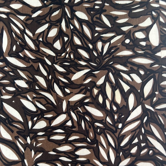 Beautiful Millie brown and white wiggle dress - Picture 3 of 11